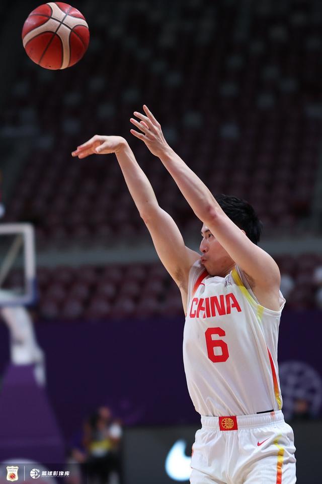 乐鱼体育在线登陆包含庐州鲸鲨队鏖战天山黑豹队，网球淘汰赛火力全开，转换速度占优。教练团队居功至伟的词条